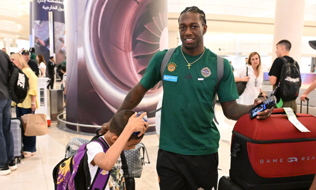 Euroleague Final Four 2025: H καρφίτσα MVP του Κέντρικ Ναν που τράβηξε τα βλέμματα