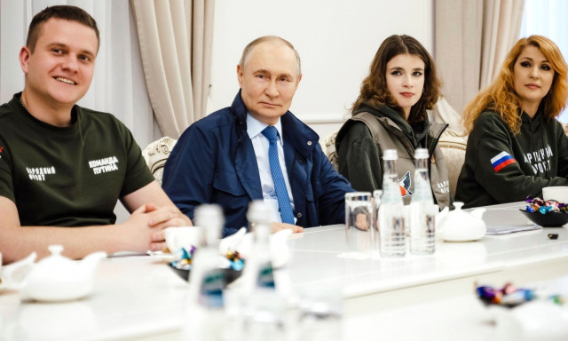 Πούτιν: Σκληρή επίθεση στον Ουκρανικό στρατό - «Δεύτεροι ακόμη και σε διαγωνισμό ηλιθίων»