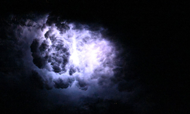 Εκπληκτικό time-lapse της καταιγίδας κεραυνών της Γης από τον ISS