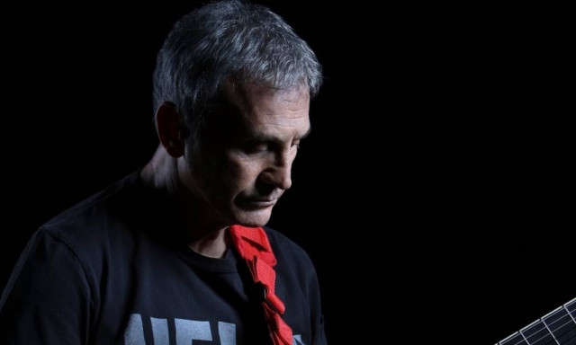 Γιώργος Νταλάρας: «Παρακολούθα τι κάνω και μην κάνεις τίποτα από αυτά» μου έλεγε ο πατέρας μου