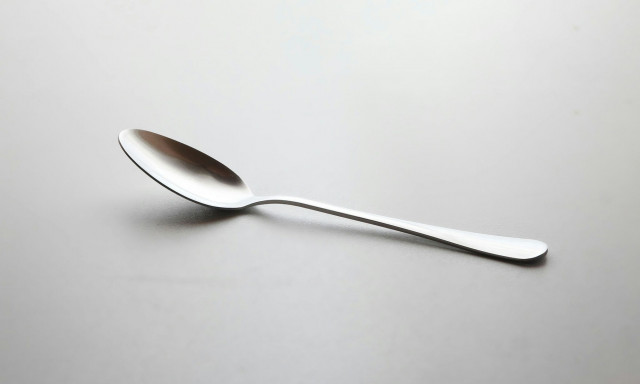 Λόξυγκας: Μπορείτε να τον σταματήσετε με ένα κουτάλι - Αυτό είναι το κόλπο