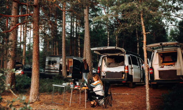 Τροχόσπιτα: Ο νέος νόμος οδηγεί σε καθολική απαγόρευση στάθμευσης για αυτοκινούμενα, λέει ο ΣΕΑΡΤΕ