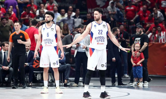 EuroLeague: Στο «κόλπο» για Μίσιτς και η Ρεάλ Μαδρίτης - «Υπέγραψε στην Χάποελ ο Ελάιζα Μπράιαντ»