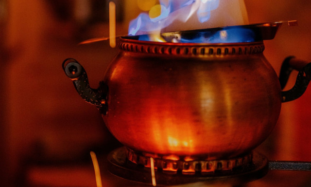 Δεν χρειάζεται να πετάξετε ένα καμένο σκεύος -  Ο εύκολος τρόπος να το καθαρίσετε