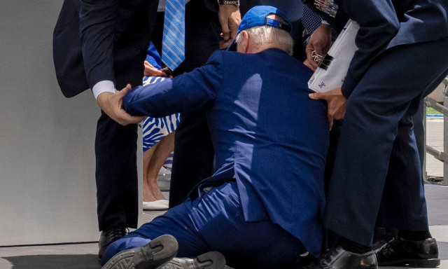 «Ο Μπάιντεν δεν κυβερνούσε τις ΗΠΑ»: Ποιοι ήταν πίσω από σκάνδαλο μεγαλύτερο του Watergate