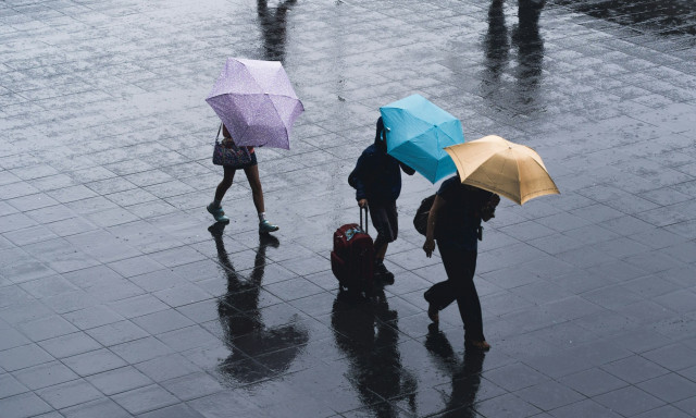 Καιρός: Βαρομετρικό χαμηλό από την Ιταλία αλλάζει το σκηνικό - Πότε θα «χτυπήσει» την Ελλάδα