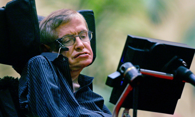 Stephen Hawking: Η απάντησή του στο ερώτημα τι υπήρχε πριν από τη Μεγάλη Έκρηξη