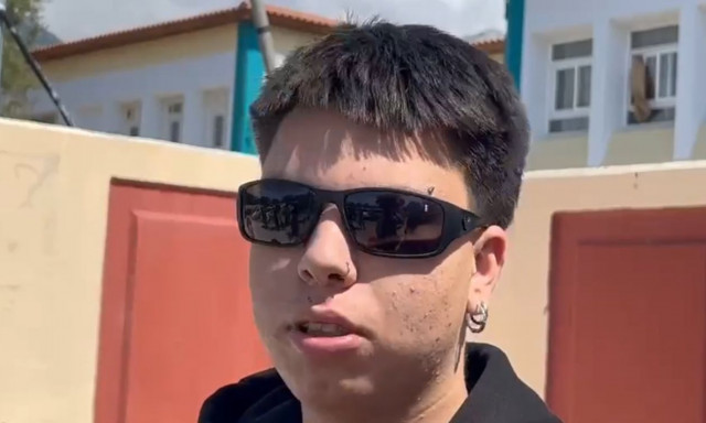 Θέματα πανελληνίων έκθεση: «Είμαι δημιουργικός, θέλω να γίνω τατουατζής» - Τι είπαν οι μαθητές