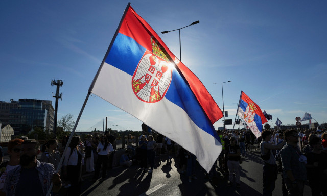 Σερβία: Διαδηλώσεις φοιτητών με αίτημα την προκήρυξη βουλευτικών εκλογών