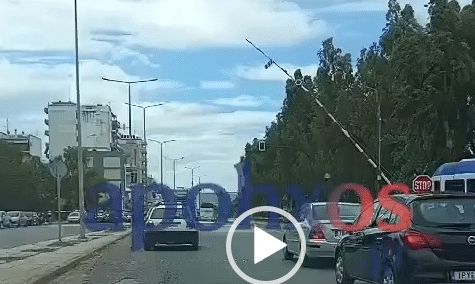 Παραλίγο τραγωδία στην Πάτρα: Τρένο πέρασε με …όρθιες μπάρες - Τελευταία στιγμή φρέναραν οι οδηγοί