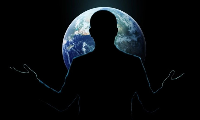 Οι σοκαριστικοί ισχυρισμοί πρώην αξιωματούχου του Λευκού Οίκου: «Μας κυβερνάει ο Mr.Global»