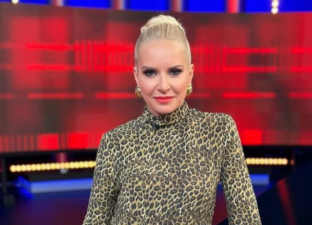 Μαρία Μπεκατώρου: Υποδέχτηκε το καλοκαίρι ποζάροντας με το λεοπάρ μαγιό της στην παραλία