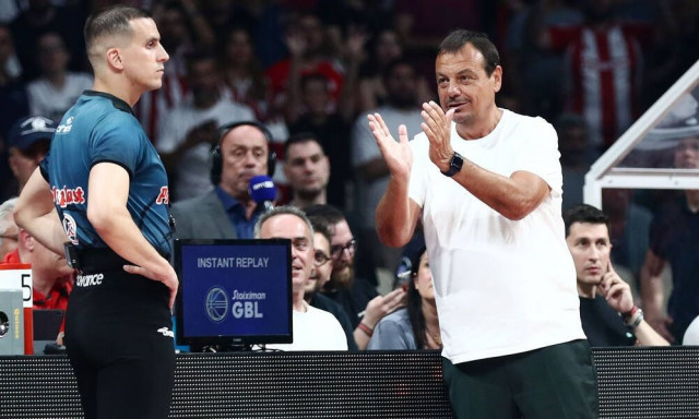 Αταμάν: «Όσοι έκαναν τα αποψινά είναι μπάστ*&%, αυτό είναι τσίρκο»