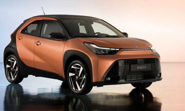 Το Toyota Aygo ανανεώθηκε και έγινε και φουλ υβριδικό