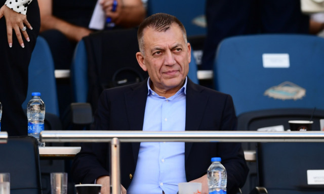 Βρούτσης για συνάντηση με Γιαννακόπουλο, Αγγελόπουλους: «Αν δεν έρθουν μαζί σταματάει το πρωτάθλημα»