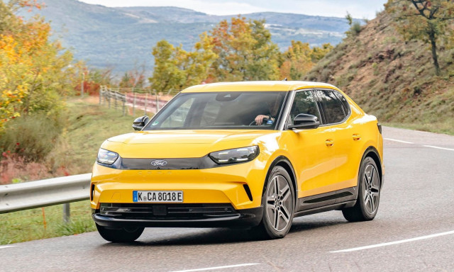 Νέες εκδόσεις Trend για τα ηλεκτρικά Ford Explorer και Capri