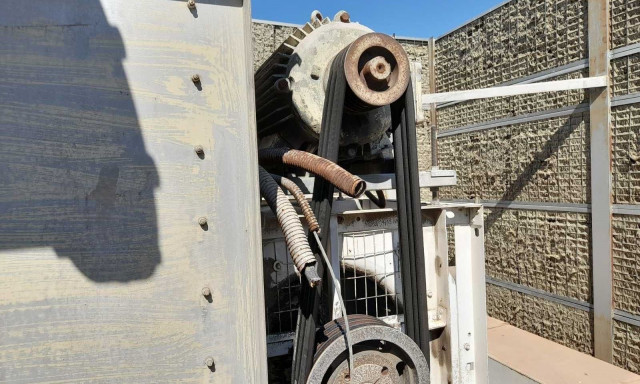 Δολιοφθορά στον Ευαγγελισμό - Άγνωστοι έκοψαν καλώδια κλιματιστικών ενώ η θερμοκρασία ανεβαίνει