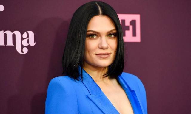 Jessie J: Η τραγουδίστρια διαγνώστηκε με καρκίνο του μαστού - «Χρειάζομαι μια αγκαλιά»