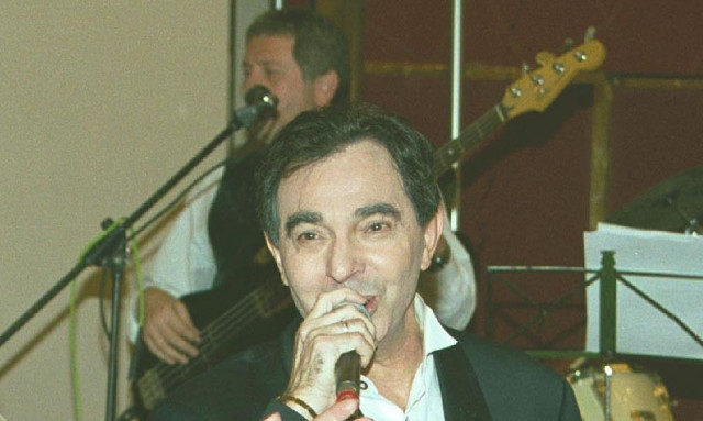 Δύσκολες ώρες για τον Τέρη Χρυσό - Μπήκε στο χειρουργείο