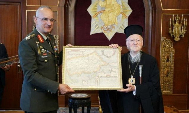 Σκληρή γλώσσα για τον χάρτη - δώρο στον Βαρθολομαίο: «Αγγίζει τα όρια της φαιδρότητας»