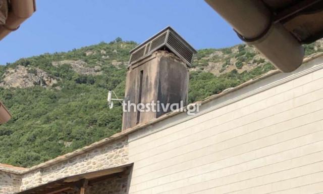 Σεισμοί στο Άγιον Όρος: Σοβαρές ζημιές στη Μονή Σίμωνος Πέτρας – «Κουνηθήκαμε πολύ»