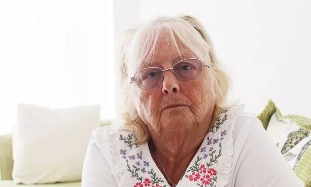 Κέρκυρα: Βρετανίδα κατήγγειλε πως οι διακοπές ήταν «εφιάλτης» - Διαμαρτυρήθηκε και για τον καιρό