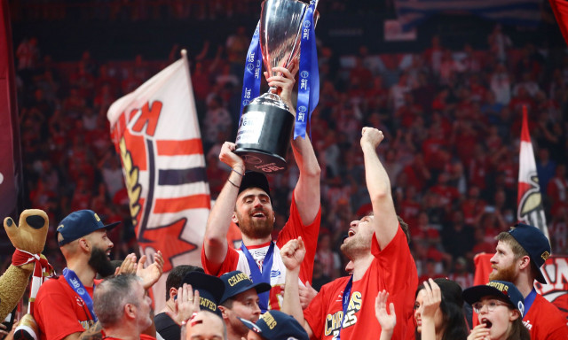 Greek Basketball League: Η απονομή στον Ολυμπιακό