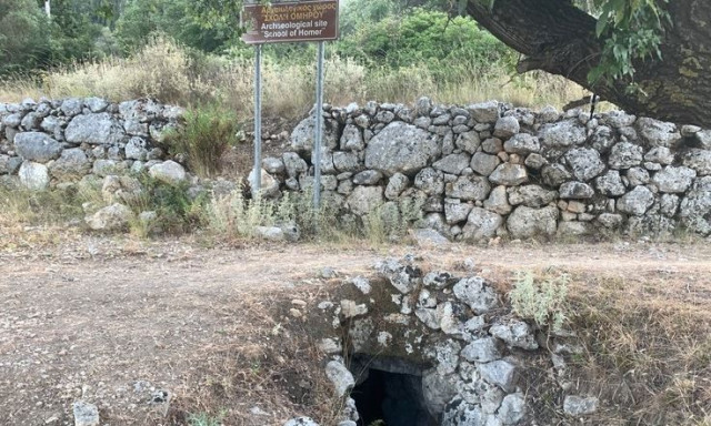 Ιθάκη: Συγκλονιστικά ευρήματα ταυτίζουν μυκηναϊκό ανάκτορο με τον Οδυσσέα!