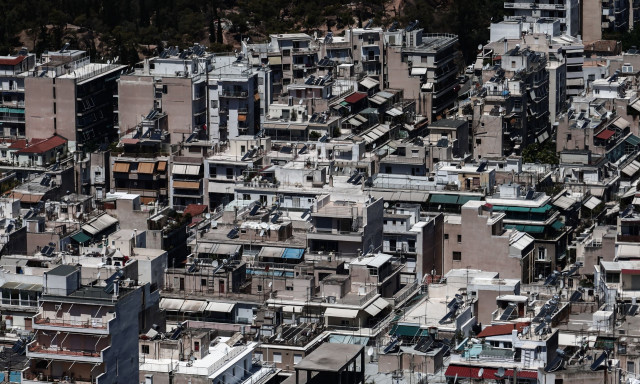 Τι ετοιμάζει η κυβέρνηση για τη Στεγαστική κρίση: Θα βγουν στην αγορά 25.000 κατοικίες