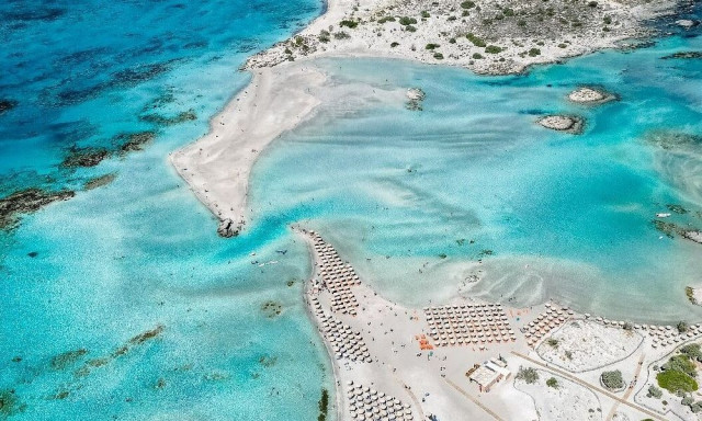 National Geographic: Η ελληνική παραλία στη λίστα που πρέπει να επισκεφθείτε μια φορά στη ζωή σας