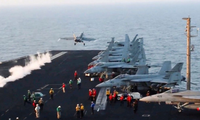 Ισραήλ: Βομβάρδισε το λιμάνι Χοντέιντα της Υεμένης