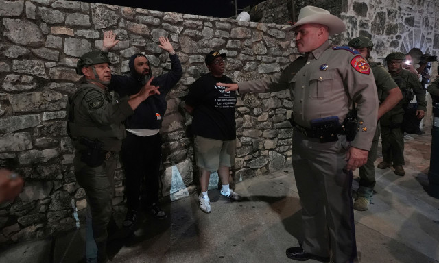 Τέξας: Πάνω από 5.000 στρατιώτες της Εθνοφρουράς στους δρόμους απέναντι στους διαδηλωτές