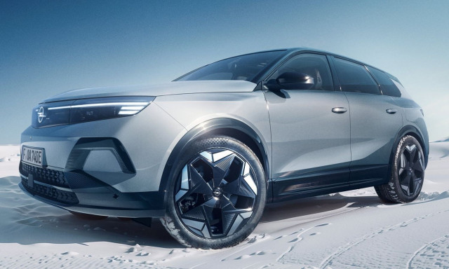 Το Electric AWD είναι το κορυφαίο Opel Grandland