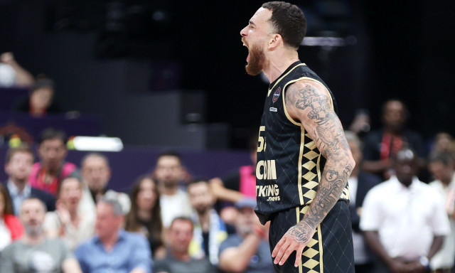 Στα άκρα Τζέιμς – Μονακό, συνεχίζεται η τιμωρία του Αμερικανού