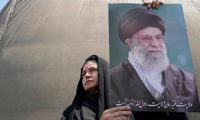 Ιράν: Θέλει το Ισραήλ να δολοφονήσει τον Χαμενεΐ ή μήπως δεν χρειάζεται;