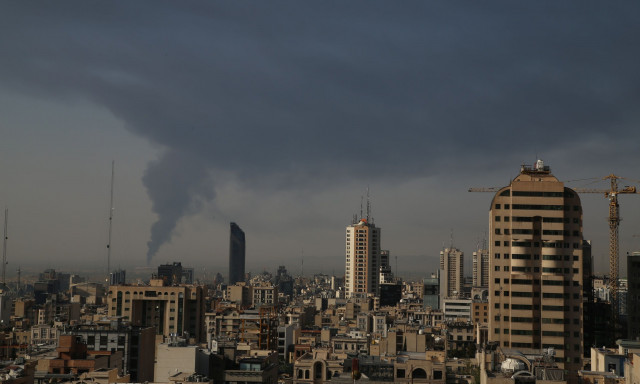 Ισραήλ: Νέα ομοβροντία πυραύλων του Ιράν  - «Πολλές περιοχές επλήγησαν»