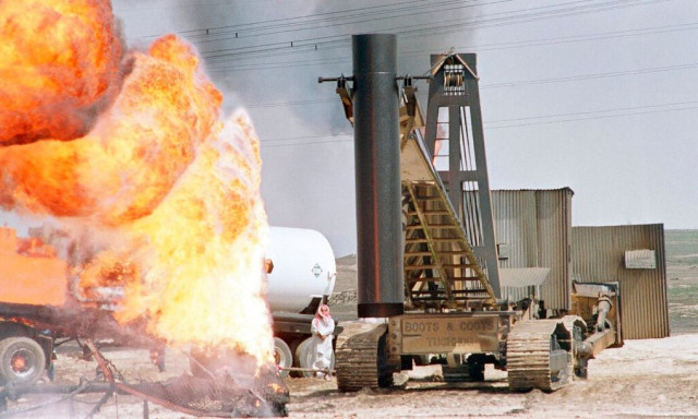 «Καύσιμα και οργή»: Η ενέργεια γίνεται το νέο πεδίο μάχης στη Μέση Ανατολή