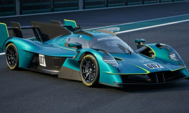 Aston Martin Valkyrie LM: Άρωμα Le Mans για 10 τυχερούς