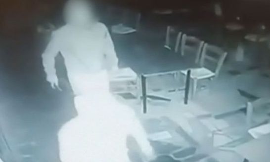 Βίντεο αποκαλύπτει σπείρα που «άδειαζε» καταστήματα στη Βορειοανατολική Αττική