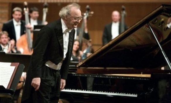 Άλφρεντ Μπρέντελ: Πέθανε ένας από τους σπουδαιότερους πιανίστες του 20ού αιώνα