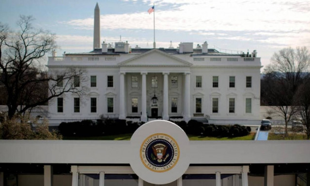 Axios: Ο Λευκός Οίκος επιδιώκει συνομιλίες με το Ιράν