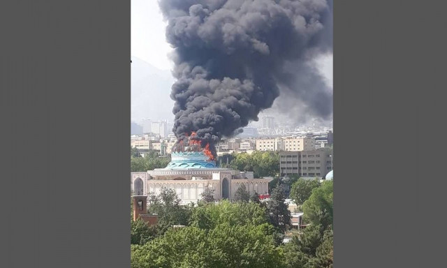 Τεχεράνη: Στις φλόγες η Αστυνομική Διοίκηση της πόλης