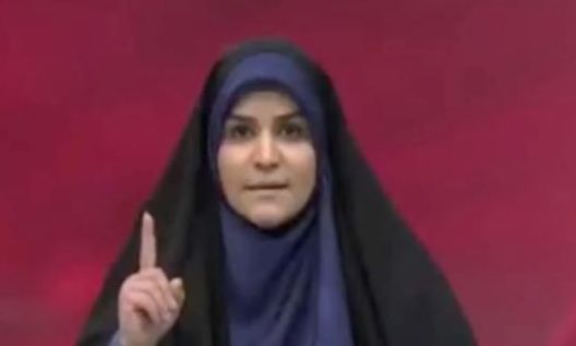 Σαχάρ Εμάμι: Η παρουσιάστρια της ιρανικής τηλεόρασης που έγινε σύμβολο αντίστασης