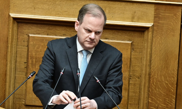 Ο Καραμανλής στο βήμα της Βουλής για τα Τέμπη - Ζητώ να στηριχθεί η πρόταση της ΝΔ για παραπομπή μου