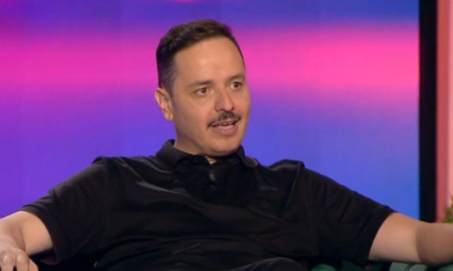 Αλέξανδρος Τσουβέλας: «Θα κατέβω στην πολιτική για την τσέπη μου, θα εκμεταλλευτώ τη δημοφιλία μου»