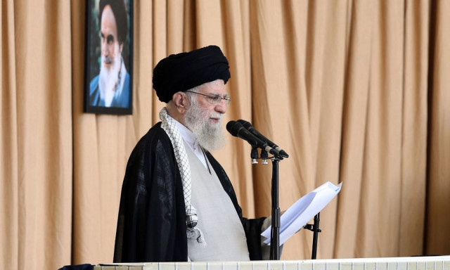 Σκληρό μήνημα από Αλί Χαμενεΐ: «Ο εχθρός έχει κάνει ένα μεγάλο λάθος - Η τιμωρία συνεχίζεται»