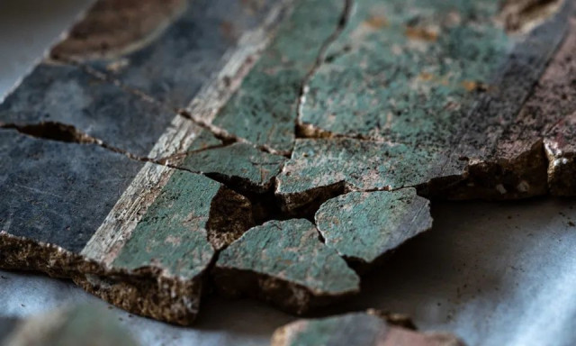 Λονδίνο: Αρχαιολόγοι προσπαθούν να λύσουν τεράστιο ρωμαϊκό «παζλ» από τοιχογραφίες 2.000 ετών