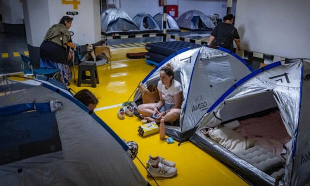 Κλειστά παπούτσια και σακίδιο με προμήθειες για δύο ημέρες: Τι ζητά το Ισραήλ από τους πολίτες του