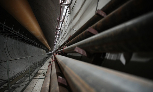 Μετρό Αθήνας - Γραμμή 4: Φωτογραφίες από τη σήραγγα μήκους 1,4 χλμ. κάτω από το Γαλάτσι