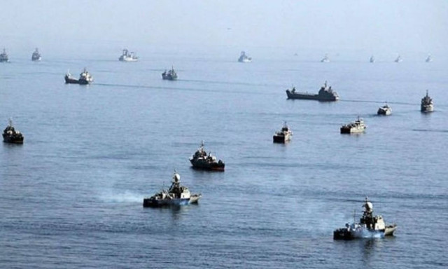 Το Ιράν απειλεί να κλείσει τα Στενά του Ορμούζ: «Οι εχθροί μας θα υποστούν μία συντριπτική απάντηση»